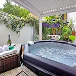 Luxury Domus