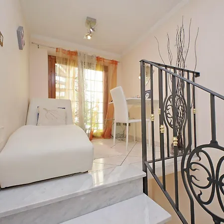 Luxury Domus Διαμέρισμα