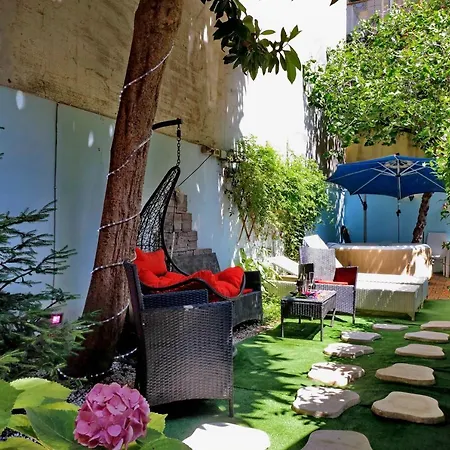 Luxury Domus *